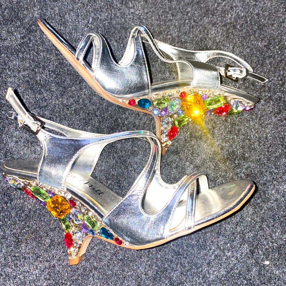 Alisha Hill woman’s heels shoes size 6M